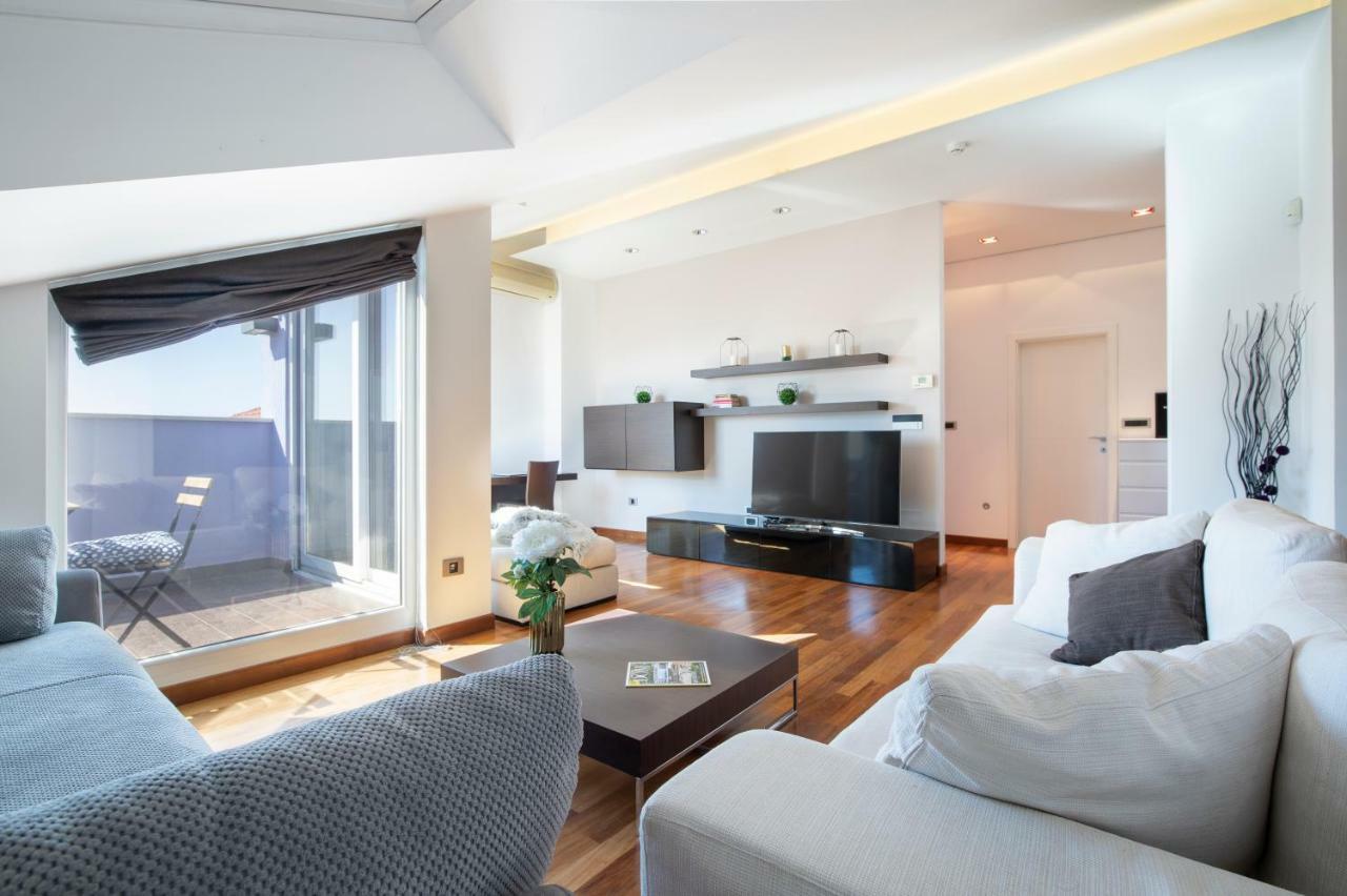Onyx - Luxury Sunny Apartment Πούλα Εξωτερικό φωτογραφία